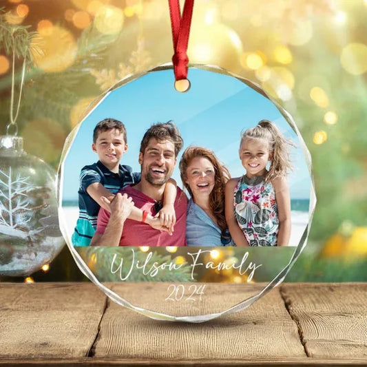 geckocustom-custom-family-picture-in-memory-christmas-glass-circle-ornament-ho82-893040-36692132462769_600x