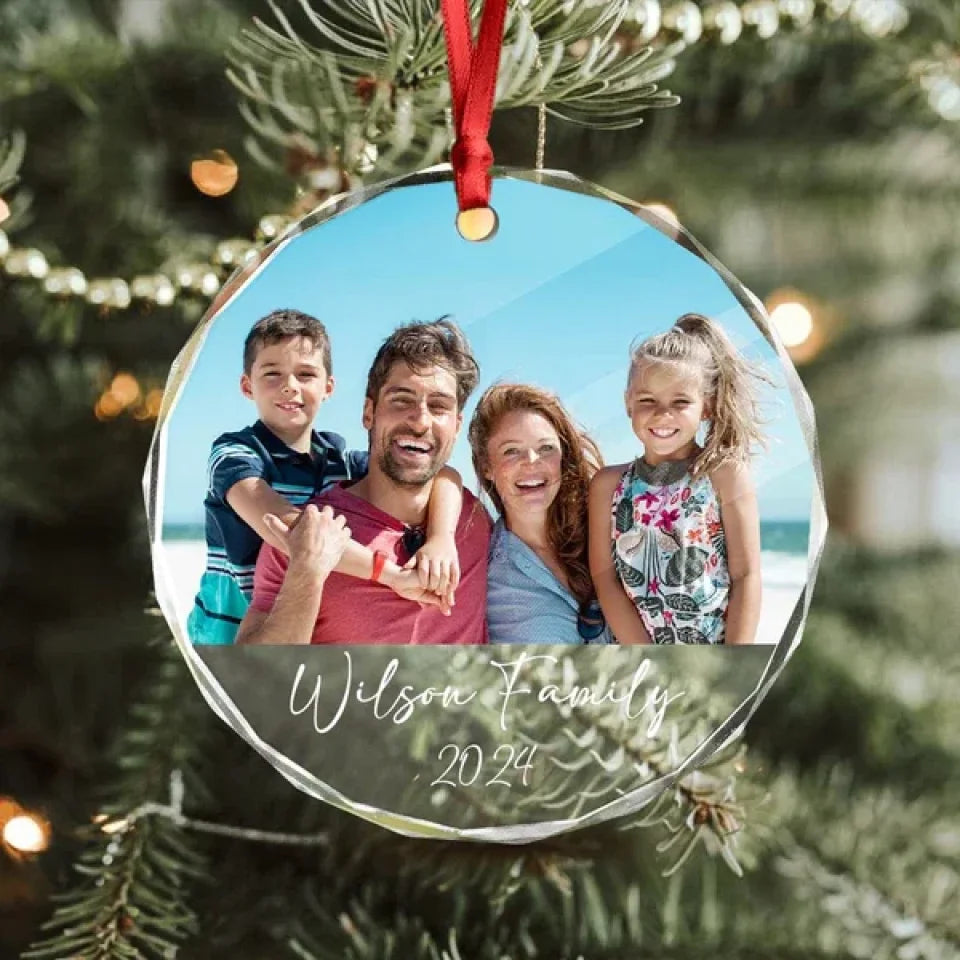 geckocustom-custom-family-picture-in-memory-christmas-glass-circle-ornament-ho82-893040-36692132430001_600x